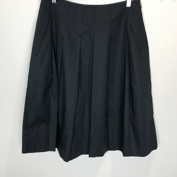 Banana Republic Dresses & Skirts - 🌴 Banana Republic Skirt Sz 4🌴